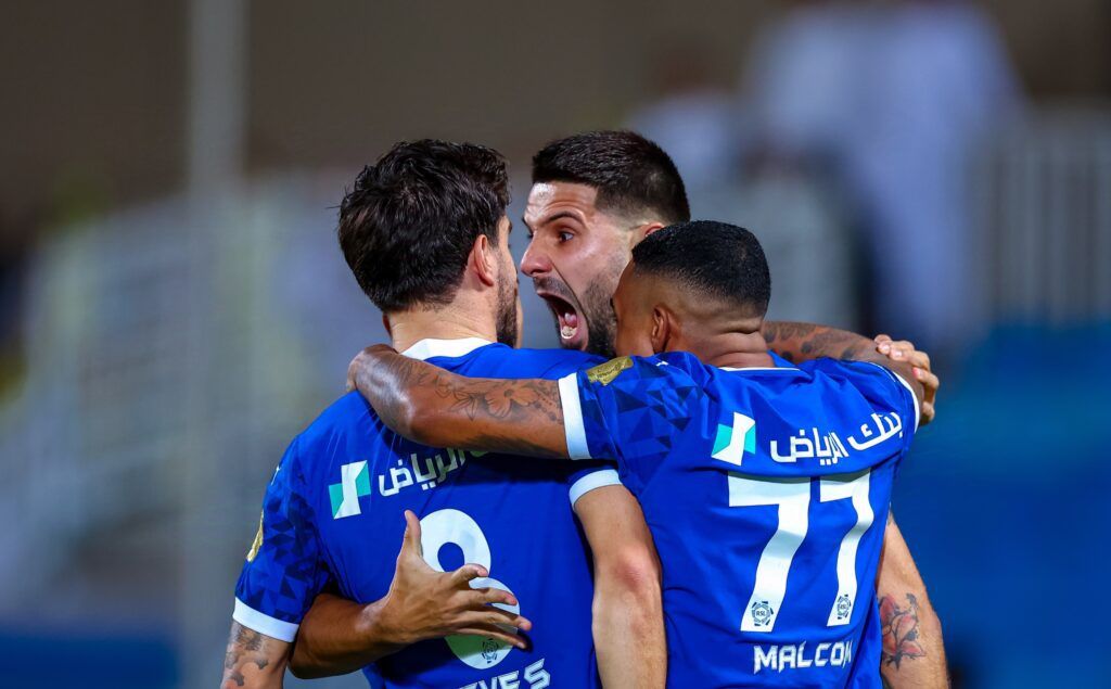 الهلال