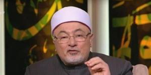 خالد الجندي: البعض يحاول التقرب إلى الله بالتقليل من مقام النبى