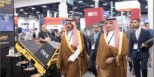 وزير الصناعة والثروة المعدنية يطّلع على أحدث تقنيات التعدين في معرض "MINExpo" بـلاس فيغاس