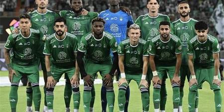 رياض محرز يقود تشكيل الأهلي أمام الهلال في الدوري السعودي