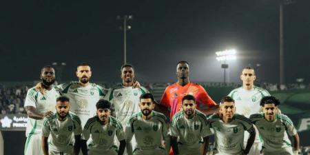 الاهلي يتعادل مع الأخدود في دوري روشن السعودي للمحترفين