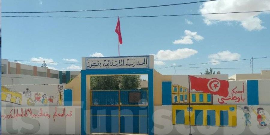 صور : يتطوعون و يجمّلون المدرسة الإبتدائية ''بنعون 1 '' في سيدي بوزيد