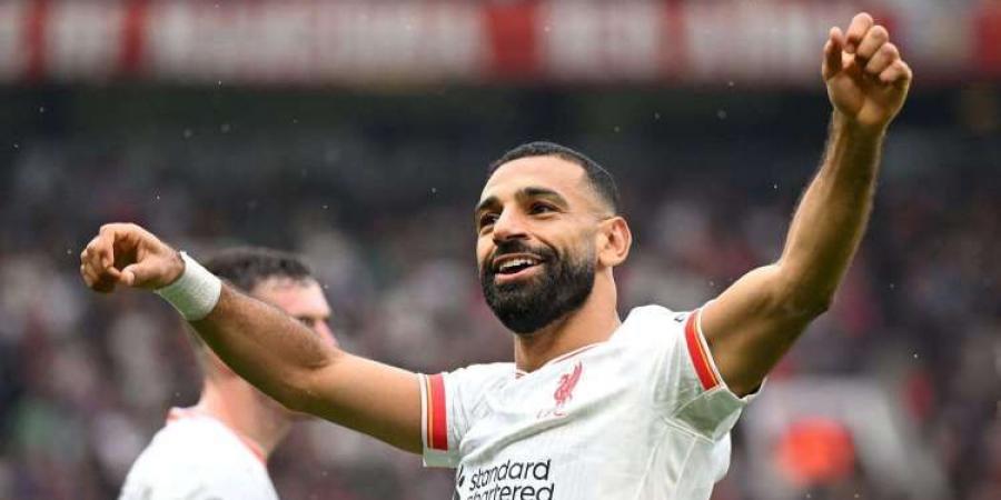 تقارير: محمد صلاح يرفض التجديد لفريق ليفربول الإنجليزي