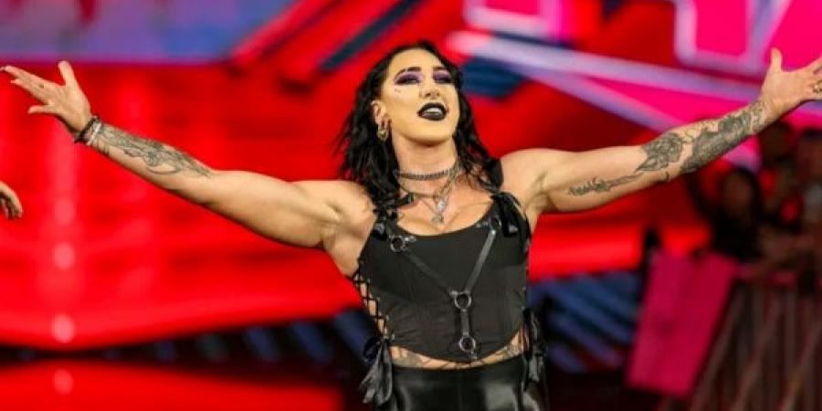 ريا ريبلي تتوصل إلى اتفاق جديد مع WWE