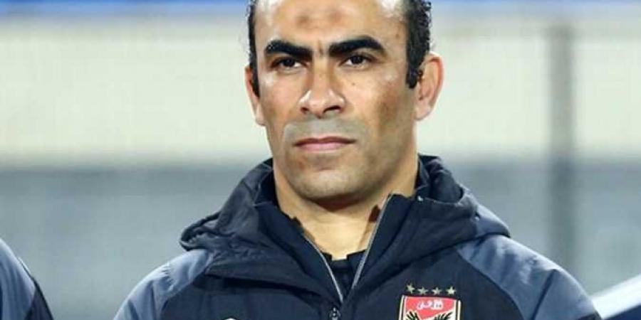 نجم الأهلي السباق يسخر من الزمالك.. "أكبر قلعة في مصر"!