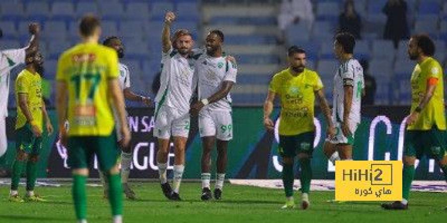 أجانب الأهلي أمام الاخدود في دوري روشن