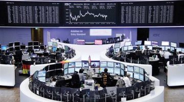 تباين البورصات الأوروبية خلال آخر جلسة قبل عيد الميلاد