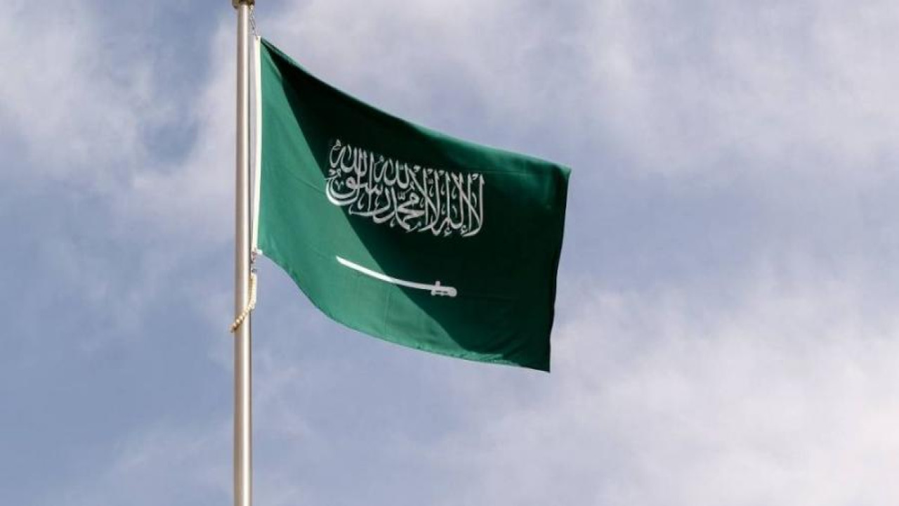 صدمة مفجعة للوافدين من هذه الدولة صدور قرار بالترحيل النهائي من السعودية.. السبب سيفاجئك!! 5 صدمة مفجعة للوافدين من هذه الدولة صدور قرار بالترحيل النهائي من السعودية.. السبب سيفاجئك!!