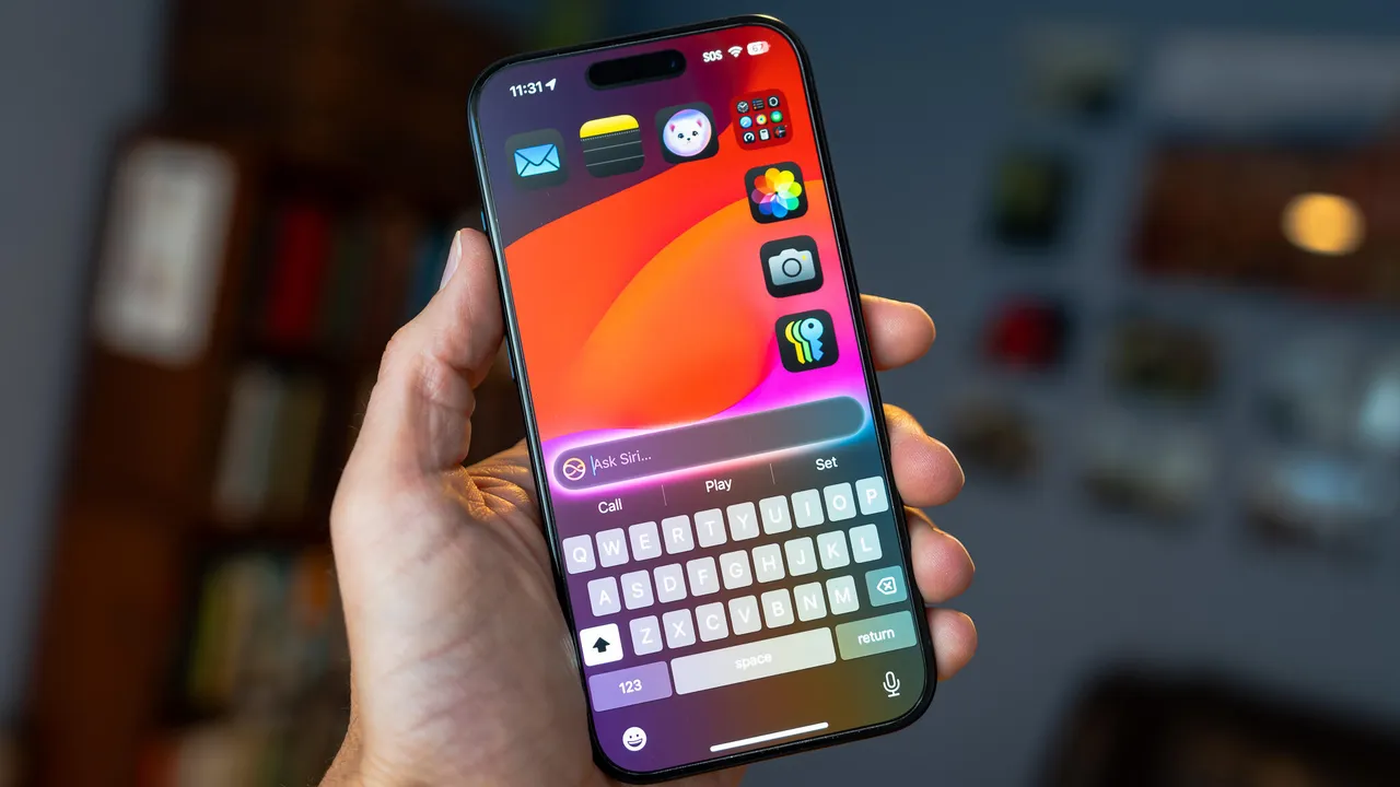 آبل تحل أكبر مشكلة تواجه مستخدمي آيفون الجديد وُتطلق تحديث “iOS 18.2” المنتظر