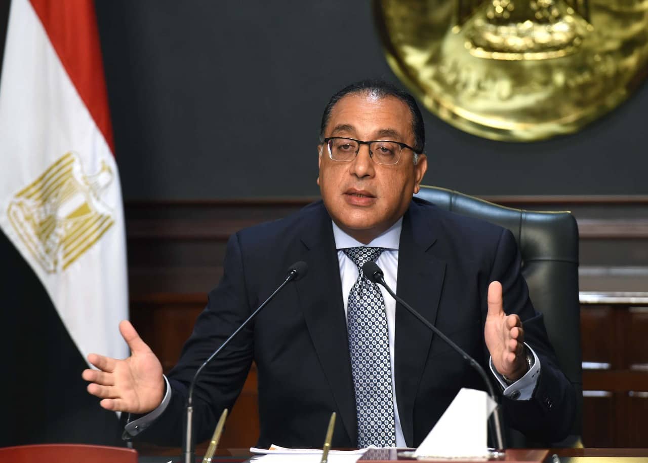 الحكومة تنفى رفع الحد الأدنى للأجور وزيادة المعاشات فى مارس 5 الحكومة تنفى رفع الحد الأدنى للأجور وزيادة المعاشات فى مارس