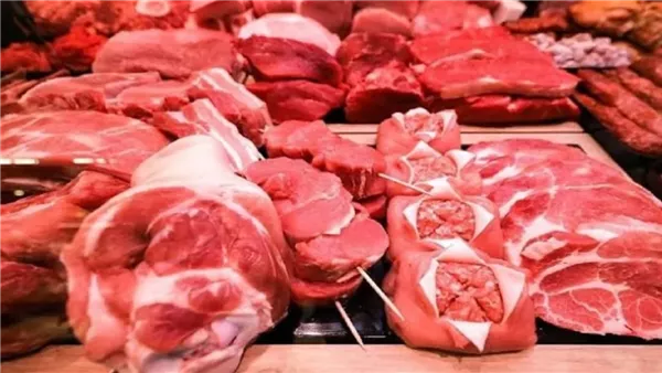كيلو اللحمة بـ 210 فى حياة كريمة... أسعار اللحوم اليوم السبت ١٨ يناير بمحلات الجزارة والمنافذ الحكومية 5 كيلو اللحمة بـ 210 فى حياة كريمة… أسعار اللحوم اليوم السبت ١٨ يناير بمحلات الجزارة والمنافذ الحكومية