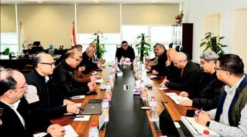 وزير الإسكان يتابع موقف تنفيذ المشروعات التنموية بالعلمين الجديدة