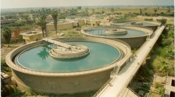 وزير الإسكان يستعرض إنجازات الهيئة القومية لمياه الشرب والصرف الصحي في 2024