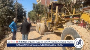محافظ أسيوط: وضع التربة الزلطية وتوسعة بعض شوارع مدينة البداري تمهيدًا للرصف ورفع كفاءتها