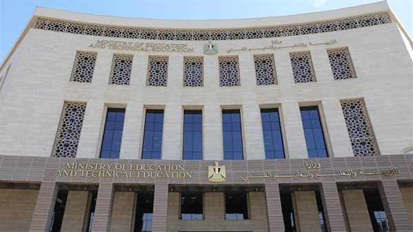 خبير تربوي: البكالوريا يقضي "بعبع" الثانوية العامة ويقلل الضغوط على الأسرة 5 خبير تربوي: البكالوريا يقضي “بعبع” الثانوية العامة ويقلل الضغوط على الأسرة