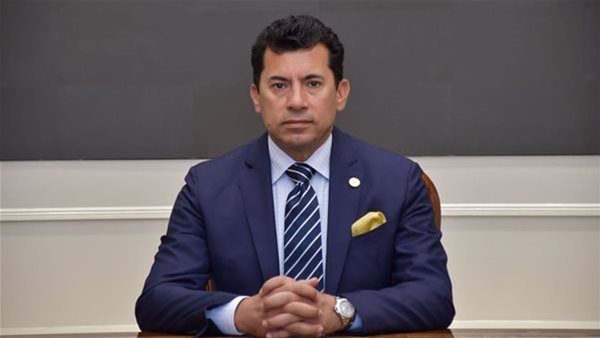 وزير الرياضة يطمئن على بعثة نادي بيراميدز فى أنجولا 5 وزير الرياضة يطمئن على بعثة نادي بيراميدز فى أنجولا