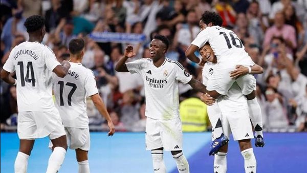 فينيسيوس ومبابي يقودان تشكيل ريال مدريد أمام برشلونة بنهائي كأس السوبر الإسباني 5 فينيسيوس ومبابي يقودان تشكيل ريال مدريد أمام برشلونة بنهائي كأس السوبر الإسباني