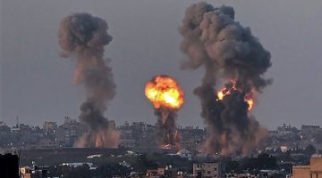 مقاتلات إسرائيلية تقصف مدرسة تؤوي نازحين في حي الدرج بوسط مدينة غزة