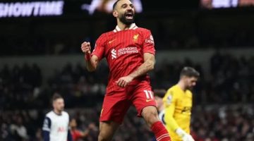 كلوب: صلاح الأفضل في تاريخ ليفربول الحديث.. ومرموش لاعب رائع
