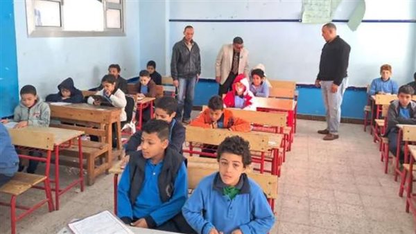 استبدال نموذج امتحان مادة الدراسات لطلاب رابعة وسادسة ابتدائي بالبحيرة.. بعد تداول الاجابات بين الطلاب 5 استبدال نموذج امتحان مادة الدراسات لطلاب رابعة وسادسة ابتدائي بالبحيرة.. بعد تداول الاجابات بين الطلاب