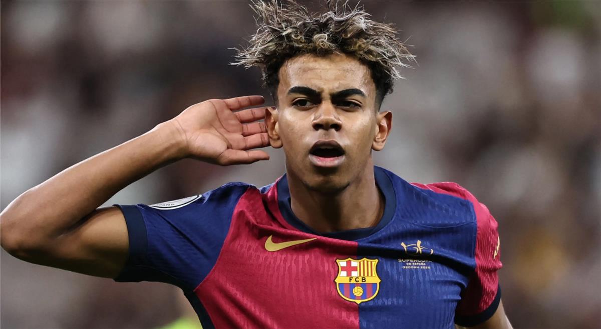 فيديو | لامين يامال يسجل هدف برشلونة الخامس أمام ريال بيتيس 5 فيديو | لامين يامال يسجل هدف برشلونة الخامس أمام ريال بيتيس