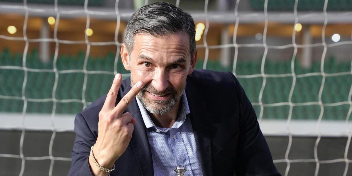 مدرب هامبورج السابق: الزمالك فاوضني.. وأريد العمل في مصر 5 مدرب هامبورج السابق: الزمالك فاوضني.. وأريد العمل في مصر