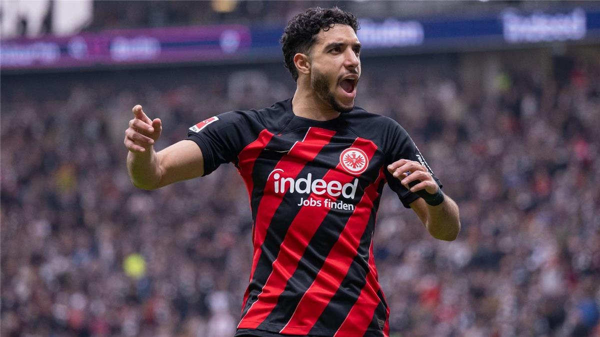 بعد رفض العرض الأول.. رومانو يوضح موقف مانشستر سيتي من صفقة عمر مرموش 5 بعد رفض العرض الأول.. رومانو يوضح موقف مانشستر سيتي من صفقة عمر مرموش