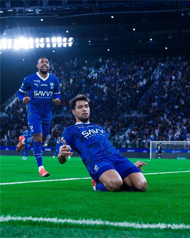 ترتيب هدافي الدوري السعودي بعد هاتريك ليوناردو أمام الفتح 5 ترتيب هدافي الدوري السعودي بعد هاتريك ليوناردو أمام الفتح
