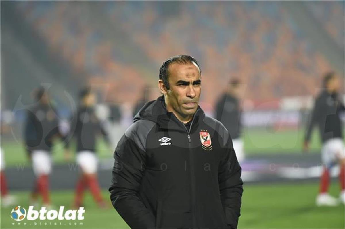 عبد الحفيظ: الأهلي يستطيع التتويج بـ الدوري وأبطال إفريقيا بشرط.. ويعلق على أنباء رحيل أكرم توفيق 5 عبد الحفيظ: الأهلي يستطيع التتويج بـ الدوري وأبطال إفريقيا بشرط.. ويعلق على أنباء رحيل أكرم توفيق