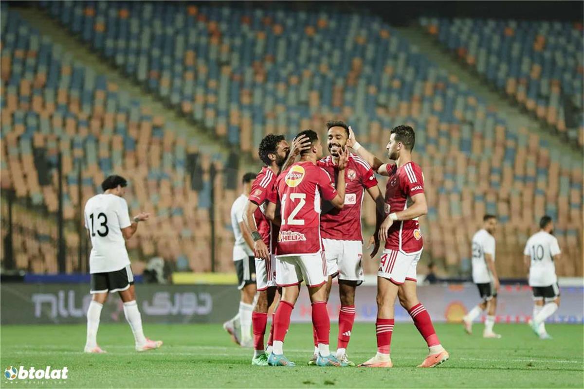 الأهلي يواجه الجونة بطموح الحافظ على صدارة الدوري المصري