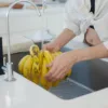 1737141062 888 ويحذر الأطباء لا تجلس على المرحاض لأكثر من 10 دقائق.webp