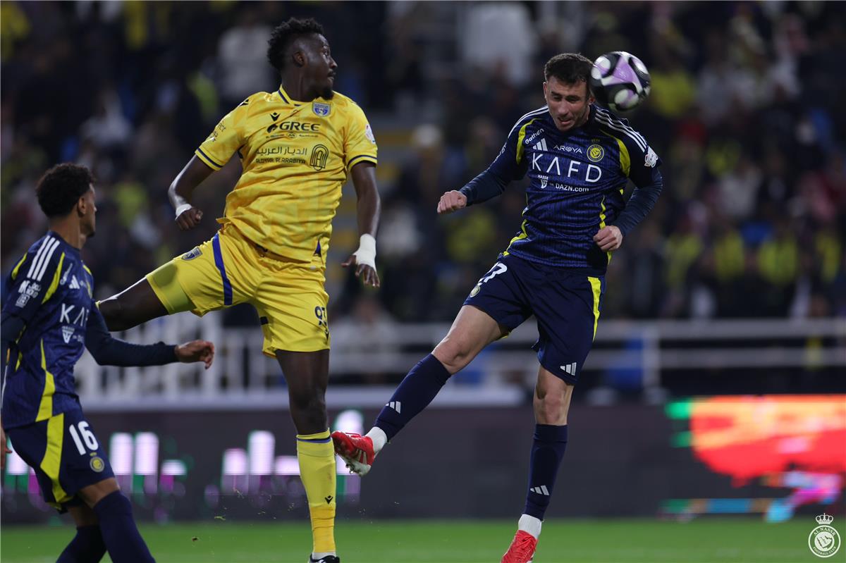 النصر يسقط في فخ التعادل مع التعاون في الدوري السعودي 5 النصر يسقط في فخ التعادل مع التعاون في الدوري السعودي