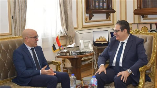 تعاون مشترك يستهدف التكامل والربط مع مؤسسات الصناعة