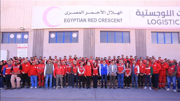 آلية إدخال المساعدات لقطاع غزة تتم تحت رعاية الدولة المصرية 5 آلية إدخال المساعدات لقطاع غزة تتم تحت رعاية الدولة المصرية