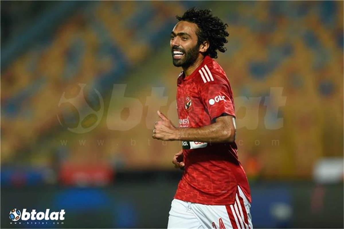 فيديو | "لوب رائع".. حسين الشحات يُسجل هدف تعادل الأهلي أمام أورلاندو 5 فيديو | “لوب رائع”.. حسين الشحات يُسجل هدف تعادل الأهلي أمام أورلاندو