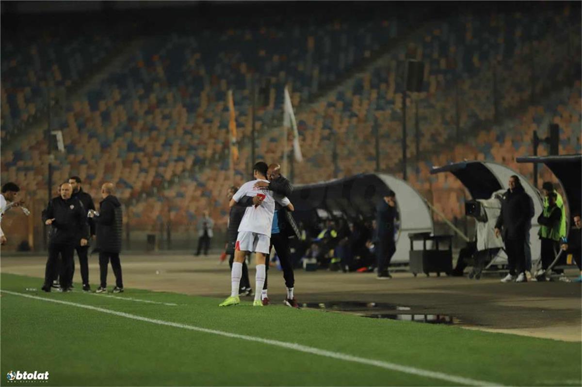 جروس: لاعب الزمالك موهوب.. واستحقينا الفوز على إنيمبا 5 جروس: لاعب الزمالك موهوب.. واستحقينا الفوز على إنيمبا