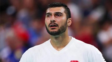 يحيى الدرع يوضح سر تألق منتخب مصر في كأس العالم لكرة اليد.. ويصرح: محمد علي منح الثقة للاعبين
