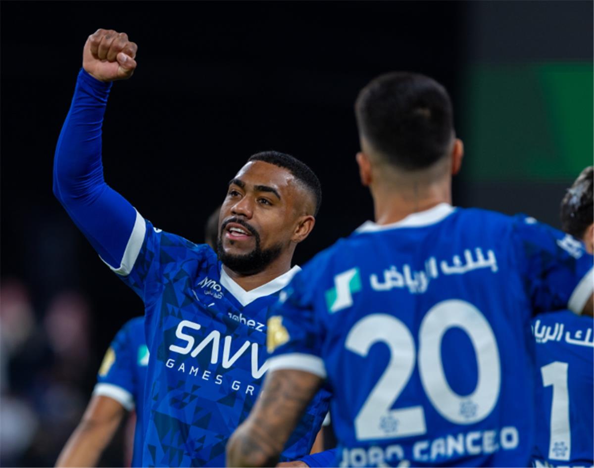الهلال يواصل صدارته لـ الدوري السعودي برباعية أمام الوحدة 5 الهلال يواصل صدارته لـ الدوري السعودي برباعية أمام الوحدة