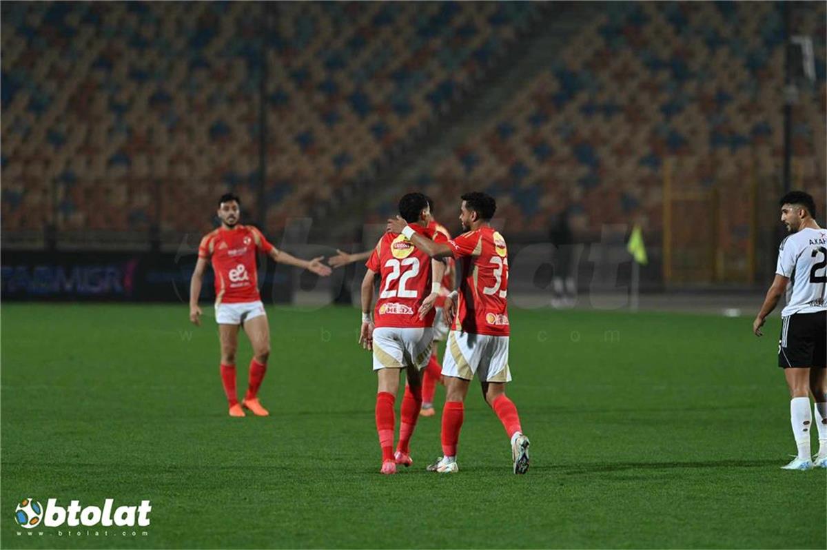 "بالتفاصيل المالية".. الأهلي يتوصل لاتفاق لضم مهاجم أوروبي 5 “بالتفاصيل المالية”.. الأهلي يتوصل لاتفاق لضم مهاجم أوروبي