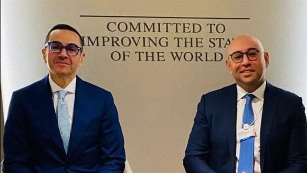 وزير الاستثمار يبحث مع رئيس مجموعة ماجد الفطيم الإماراتية المشروعات الحالية والمستقبلية في مصر 5 وزير الاستثمار يبحث مع رئيس مجموعة ماجد الفطيم الإماراتية المشروعات الحالية والمستقبلية في مصر