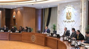 رئيس الوزراء: مشروعات الصرف الصحي هي المطلب الأول لأهالينا في القرى