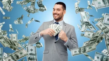 الحظ سيضرب ضربته القوية معهم وسينضمون إلى عالم أصحاب الملايين، فاستعدوا! اكتشفوا الآن 3 أبراج فلكية سيلازمها السعد بعزم وإصرار!