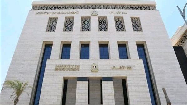 بيان مهم من "الأوقاف" بشأن صلاة التهجد في المساجد الكبرى 5 بيان مهم من “الأوقاف” بشأن صلاة التهجد في المساجد الكبرى