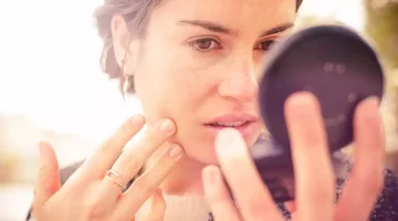 طرق منزلية للتخلص من تجاعيد الوجه.. إليك التفاصيل