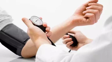 خفض ضغط الدم بسرعة.. نصائح فعّالة لصحة أفضل