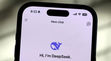 DeepSeek AI: كل ما يجب معرفته عن المنافس الجديد لـ ChatGPT