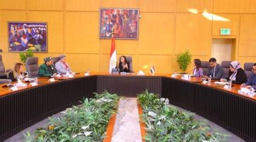 وزيرة التضامن تترأس اجتماعًا مع رئيستي المجلسين القومي للمرأة والمشرف العام على المجلس القومي للأشخاص ذوي الإعاقة