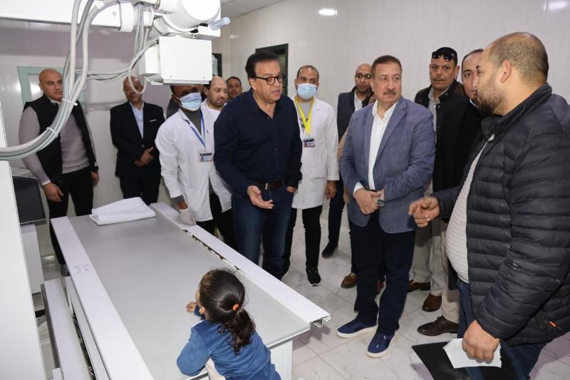 وزير الصحة يتفقد مستشفى جراحات اليوم الواحد بمركز أشمون 5 وزير الصحة يتفقد مستشفى جراحات اليوم الواحد بمركز أشمون