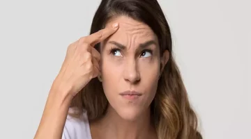 هل نقص الكولاجين يسبب تساقط الشعر؟