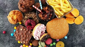 صبغة الطعام الحمراء.. مخاطر خفية تهدد صحتك